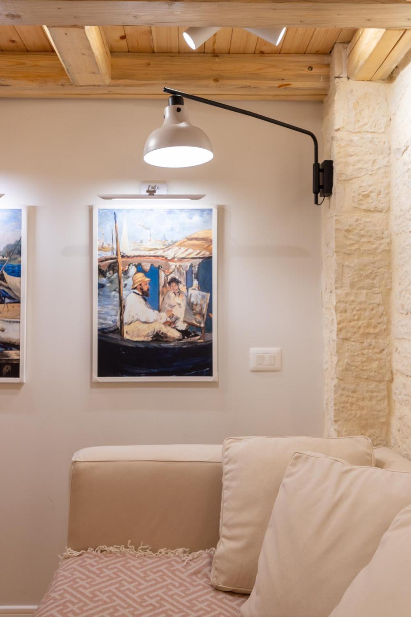 Elpis Guest House Himare Exterior photo